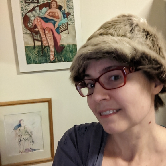 Vintage SAKS FIFTH AVENUE Fur Hat - Picture 3 of 12